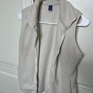 Old Navy Women's Off-White Fleece Vest